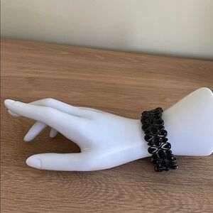 VINTAGE JET BLACK CRYSTAL FILIGREE STRETCH CUFF BRACELET Statement Art Deco Wide